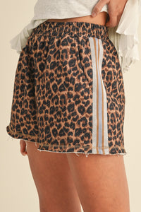 Leopard Jungle Shorts, S-XL